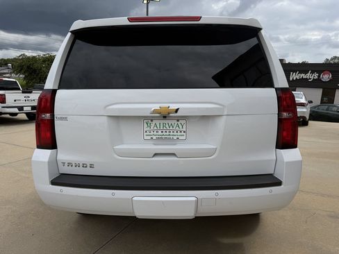 Used 2020 Chevrolet Tahoe LT w/ Luxury Package RWD image 8