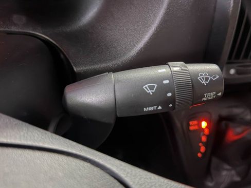 Used 2021 RAM ProMaster 2500 image 22