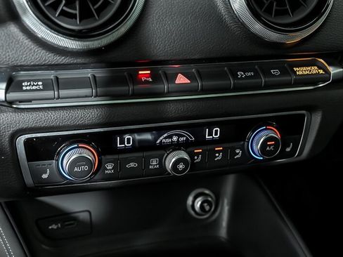 Used 2020 Audi RS 3 w/ Navigation Package AWD/4WD image 32