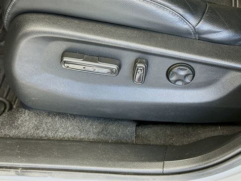 Used 2019 Honda CR-V EX-L image 23