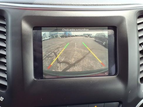 Used 2021 Jeep Cherokee Latitude Lux AWD/4WD image 21
