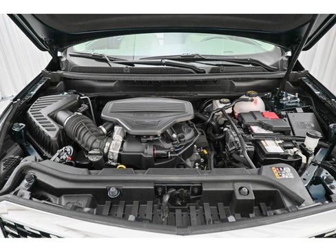 Certified 2025 Cadillac XT5 Premium Luxury image 39