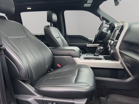 Used 2020 Ford F150 Lariat w/ Equipment Group 502A Luxury image 22