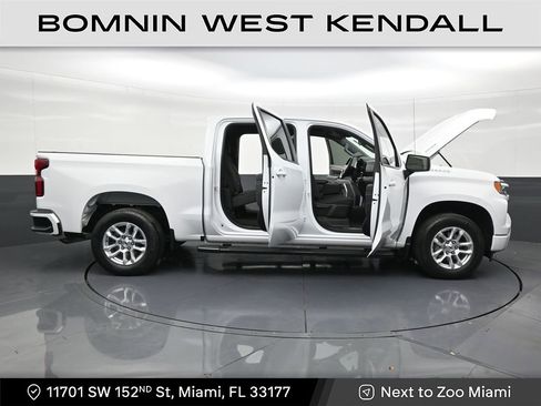 Used 2023 Chevrolet Silverado 1500 RST image 30