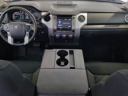 Used 2018 Toyota Tundra SR5 AWD/4WD image 14