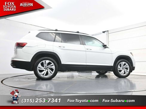Used 2021 Volkswagen Atlas SE w/ Panoramic Sunroof Package AWD/4WD image 24