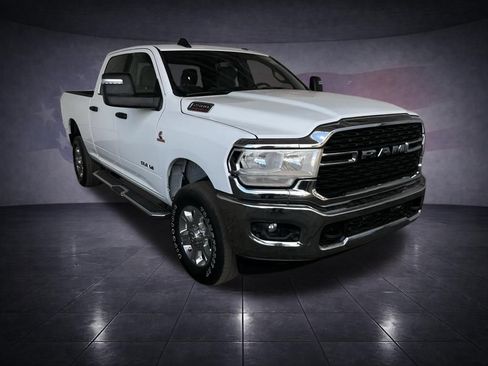 Used 2024 RAM 2500 Big Horn w/ Off Road Package AWD/4WD image 4
