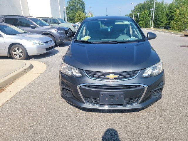 Used 2017 Chevrolet Sonic LT w/ Convenience Package FWD image 2
