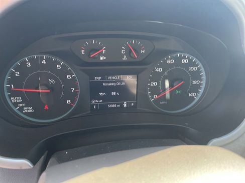 Used 2022 Chevrolet Malibu LT FWD image 12