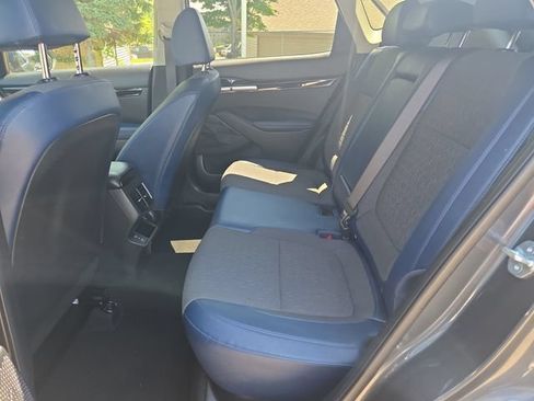 Used 2024 Kia Seltos S FWD image 12