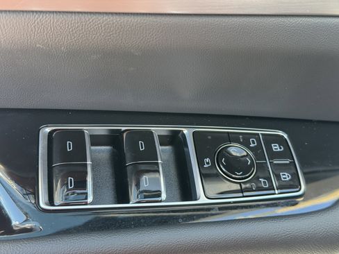 New 2026 Cadillac Vistiq Sport w/ LPO, Floor Liner Package AWD/4WD image 20