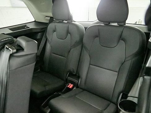 Certified 2023 Volvo XC90 B6 Core w/ Protection Package Premier AWD/4WD image 22