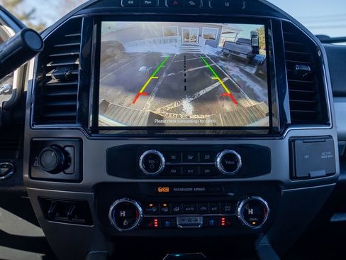 Used 2022 Ford F350 Lariat w/ Tremor Off-Road Package image 22