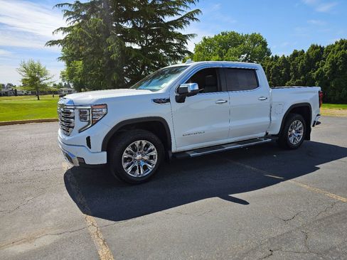 Used 2023 GMC Sierra 1500 Denali image 3