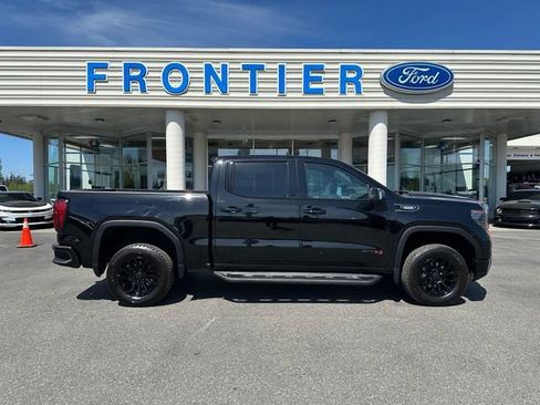 Used 2023 GMC Sierra 1500 AT4 w/ AT4 Premium Package AWD/4WD image 1
