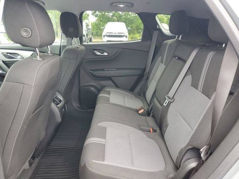 Used 2024 Chevrolet Blazer LT w/ Convenience Package FWD image 28