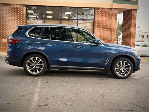 Used 2019 BMW X5 xDrive40i w/ Luxury Seating Package AWD/4WD image 8