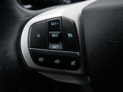 Used 2023 Ford Explorer XLT w/ Equipment Group 202A image 27