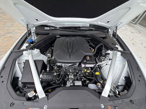 New 2026 Genesis G70 2.5T Prestige image 18