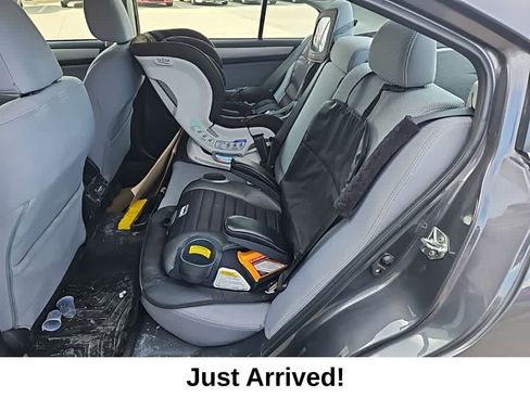 Used 2018 Subaru Legacy 2.5i Premium image 15