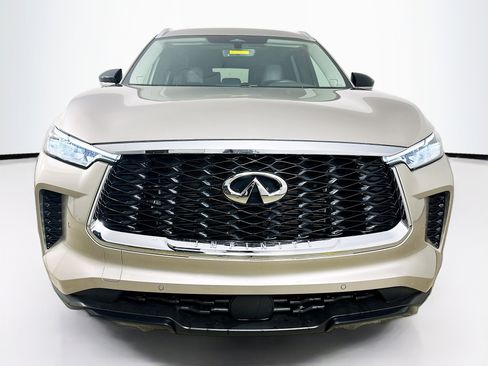 Used 2024 INFINITI QX60 Luxe w/ Performance Audio Package image 2