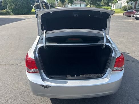Used 2014 Chevrolet Cruze LT FWD image 15
