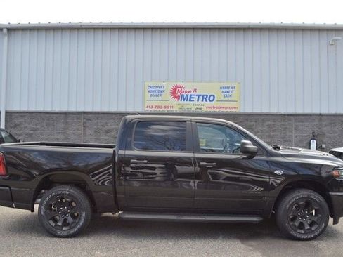 New 2026 RAM 1500 Express image 9