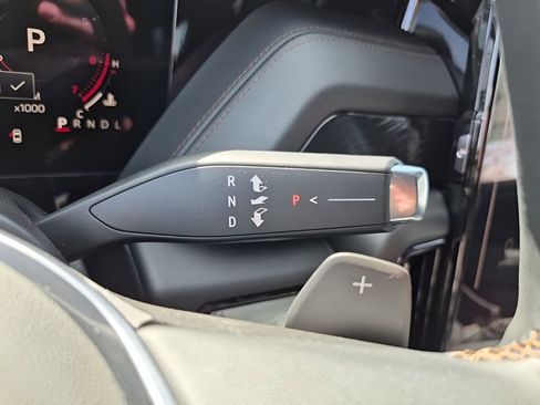 New 2026 GMC Yukon XL AT4 image 37