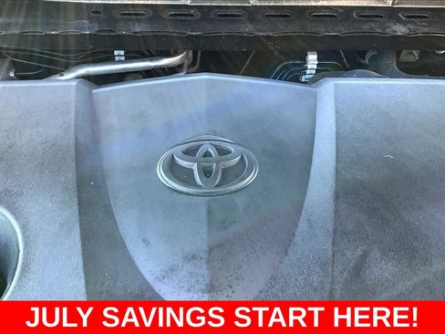 Used 2022 Toyota Camry SE FWD image 38
