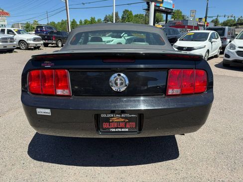 Used 2007 Ford Mustang Convertible RWD image 7