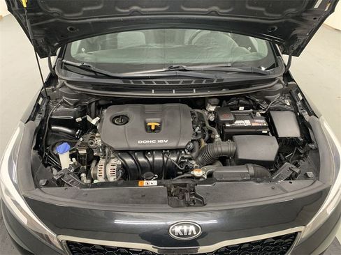 Used 2017 Kia Forte LX w/ LX Popular Package image 23