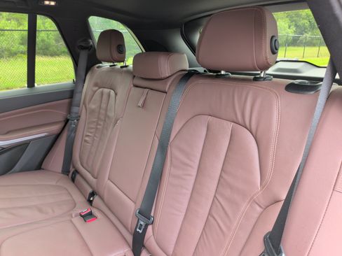 Used 2020 BMW X5 sDrive40i w/ M Sport Package RWD image 34