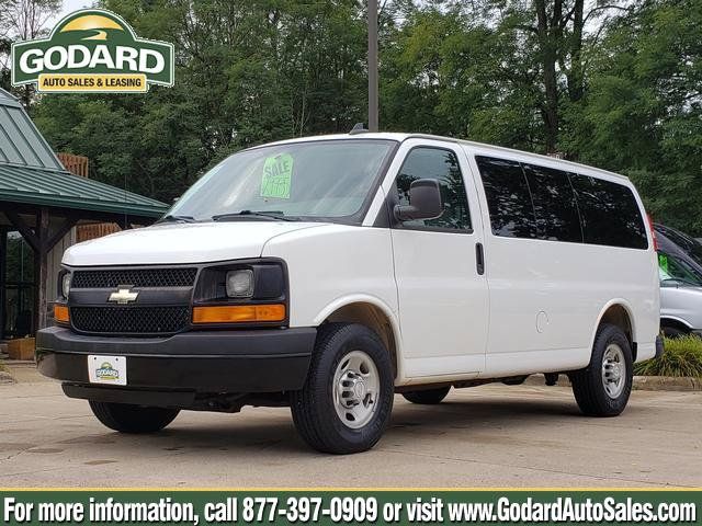 Used 2016 Chevrolet Express 2500 LS RWD image 1