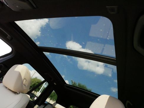 Used 2021 BMW X3 xDrive30i w/ M Sport Package AWD/4WD image 33