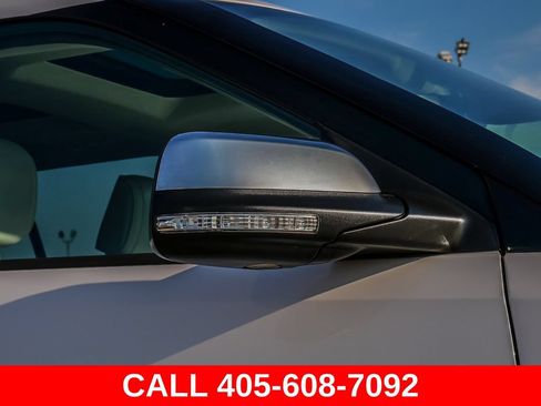 Used 2018 Ford Explorer Platinum AWD/4WD image 10