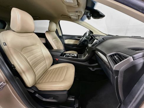 Used 2020 Ford Edge SEL w/ Convenience Package FWD image 31