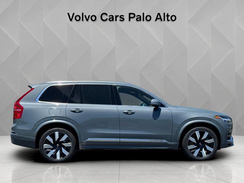 Used 2023 Volvo XC90 T8 Ultimate w/ Lounge Package AWD/4WD image 11