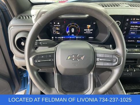 Certified 2024 Chevrolet Colorado Trail Boss w/ Advanced Trailering Package AWD/4WD image 11