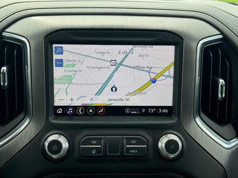 Used 2021 GMC Sierra 1500 Denali w/ Denali Premium Package AWD/4WD image 15