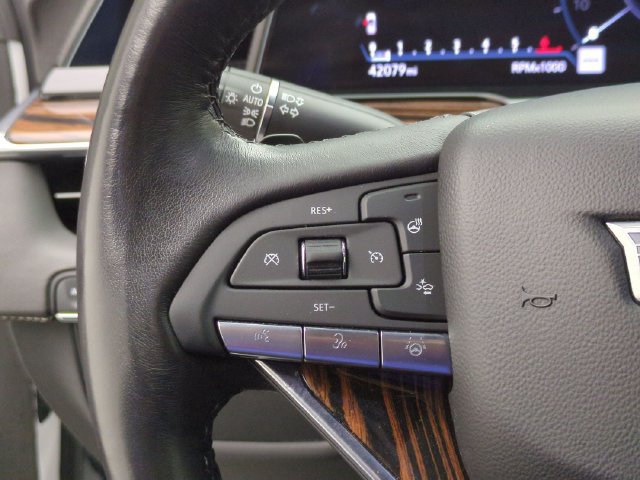 Used 2023 Cadillac Escalade ESV Premium Luxury AWD/4WD image 11