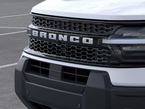 New 2025 Ford Bronco Sport Outer Banks w/ Outer Banks Tech Package+ AWD/4WD image 17