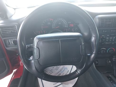 Used 1997 Chevrolet Camaro Z28 w/ Preferred Equipment Group 2 RWD image 17