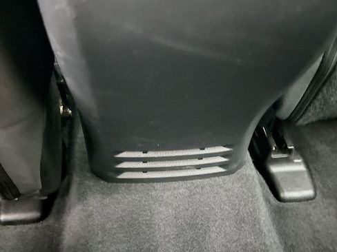 Used 2022 Toyota Tacoma TRD Sport image 23