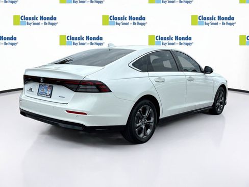 Certified 2024 Honda Accord EX-L image 8