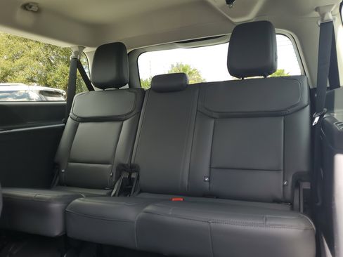 New 2026 Ford Expedition Max Active RWD image 11