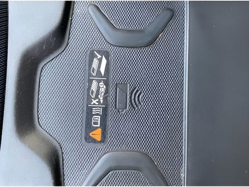 Used 2019 Chevrolet Colorado Z71 AWD/4WD image 19