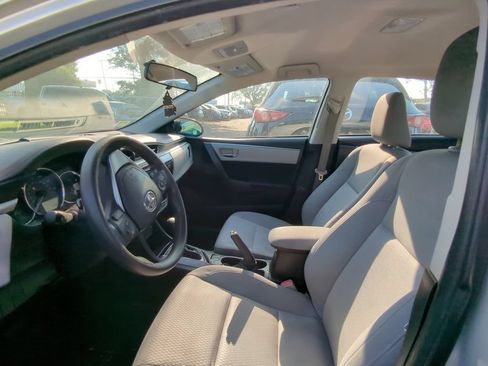 Used 2014 Toyota Corolla LE FWD image 6