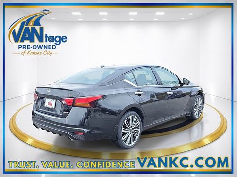 Used 2023 Nissan Altima 2.5 SL image 6
