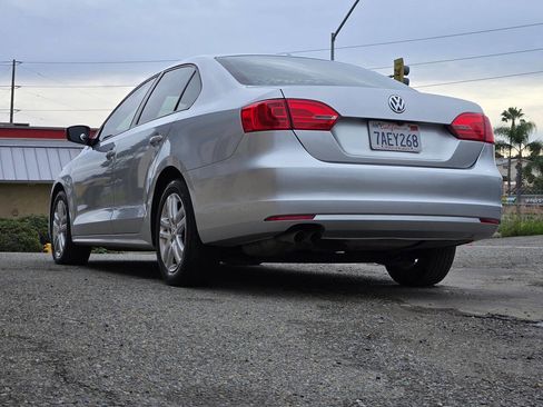 Used 2013 Volkswagen Jetta S image 17
