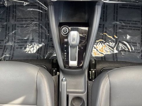 Used 2020 Nissan Kicks SR w/ SR Premium Package image 23